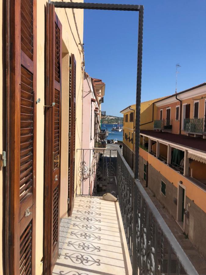 Appartamento Azzurra La Maddalena  Exteriér fotografie